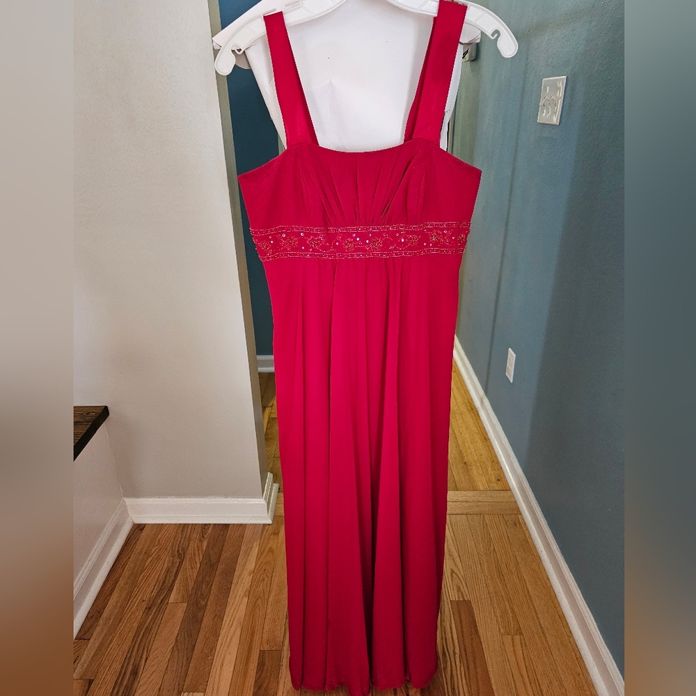 Red Prom Dress David's Bridal size 8